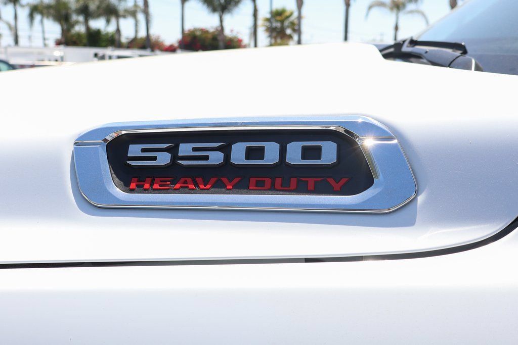 Used 2022 RAM 5500 Tradesman AWD/4WD image 41