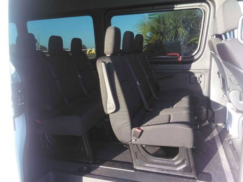 Used 2025 Mercedes-Benz Sprinter 2500 image 2