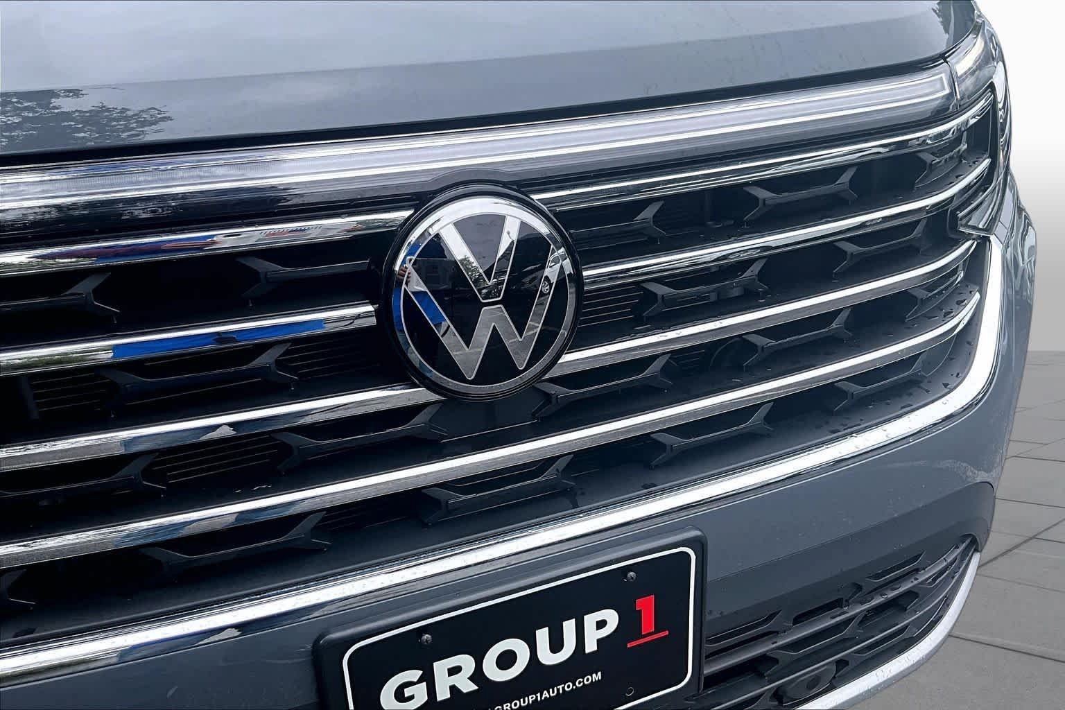 New 2026 Volkswagen Atlas SE FWD image 32
