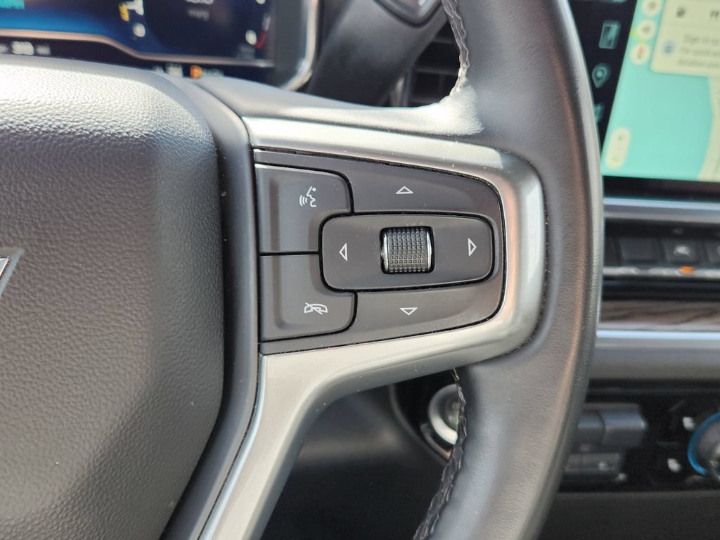 Used 2025 Chevrolet Silverado 1500 LT AWD/4WD image 26