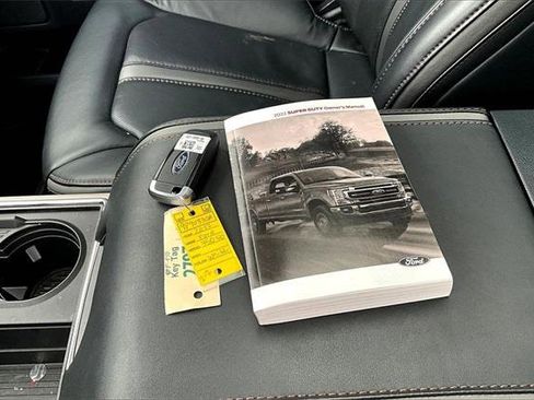 Used 2022 Ford F450 Platinum w/ FX4 Off-Road Package image 37