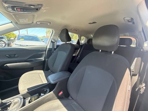 Used 2024 Hyundai Kona SEL FWD image 9