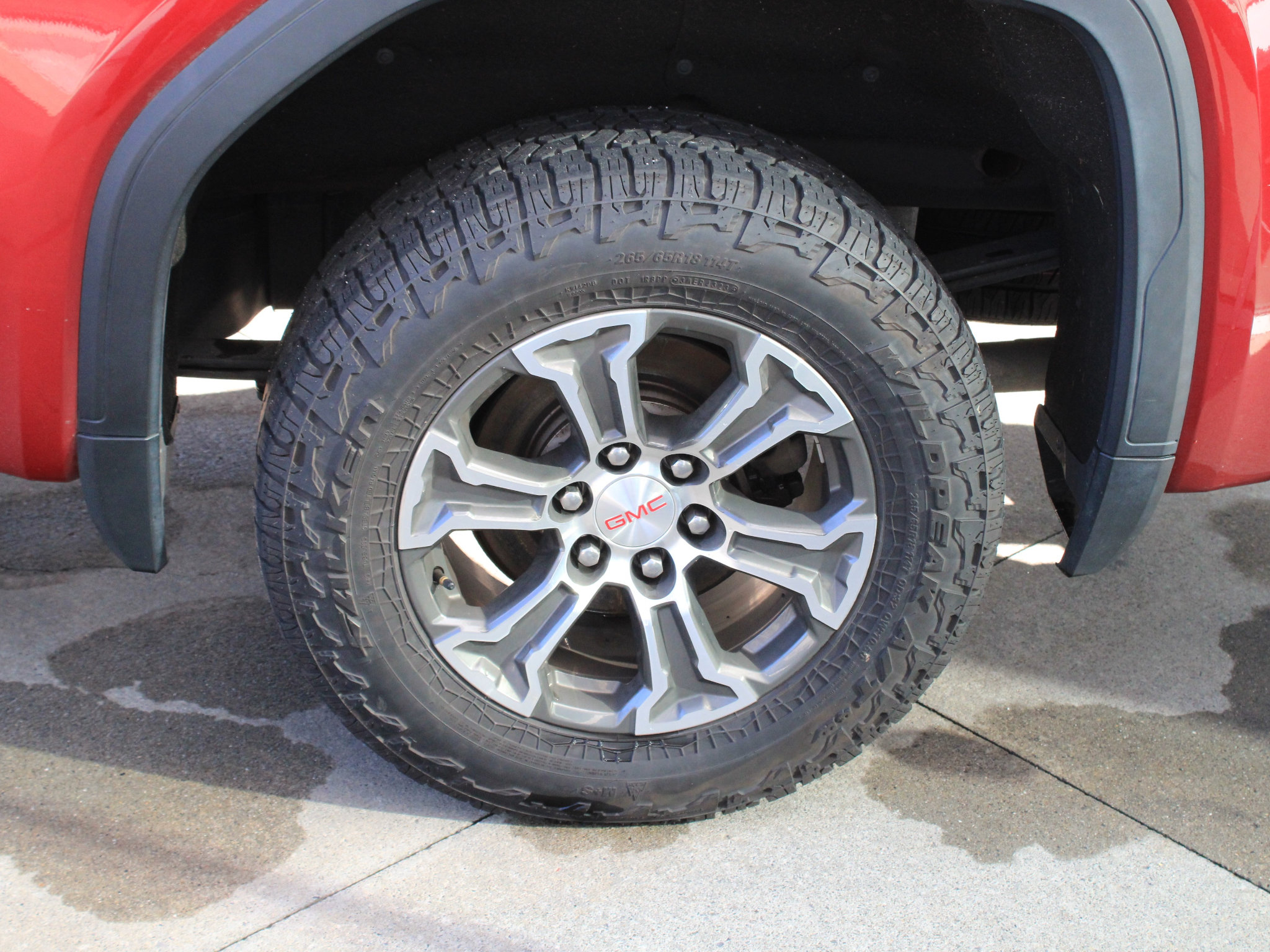 Used 2020 GMC Sierra 1500 SLE w/ SLE Value Package AWD/4WD image 10