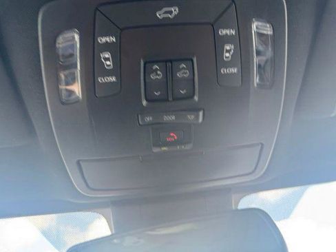 Certified 2025 Toyota Sienna XSE AWD/4WD image 32