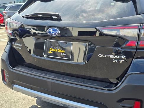 Used 2022 Subaru Outback Limited XT AWD/4WD image 15