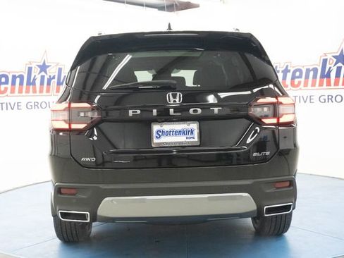New 2026 Honda Pilot Elite image 6