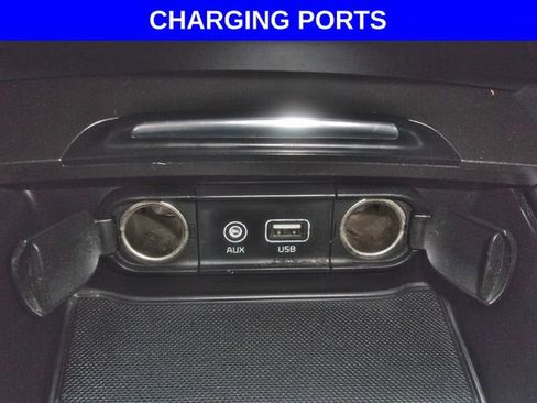 Used 2017 Kia Optima LX w/ Option Group 014 FWD image 4