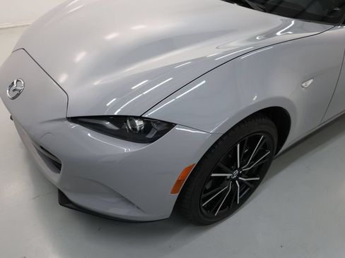 Used 2024 MAZDA MX-5 Miata Grand Touring w/ Weather Package RWD image 41