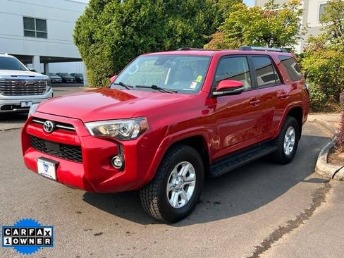 Used 2024 Toyota 4Runner SR5 Premium AWD/4WD image 3