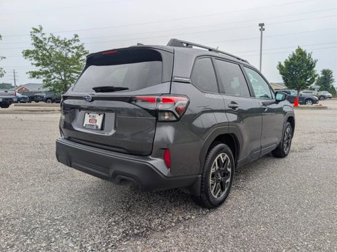Certified 2026 Subaru Forester Premium AWD/4WD image 7