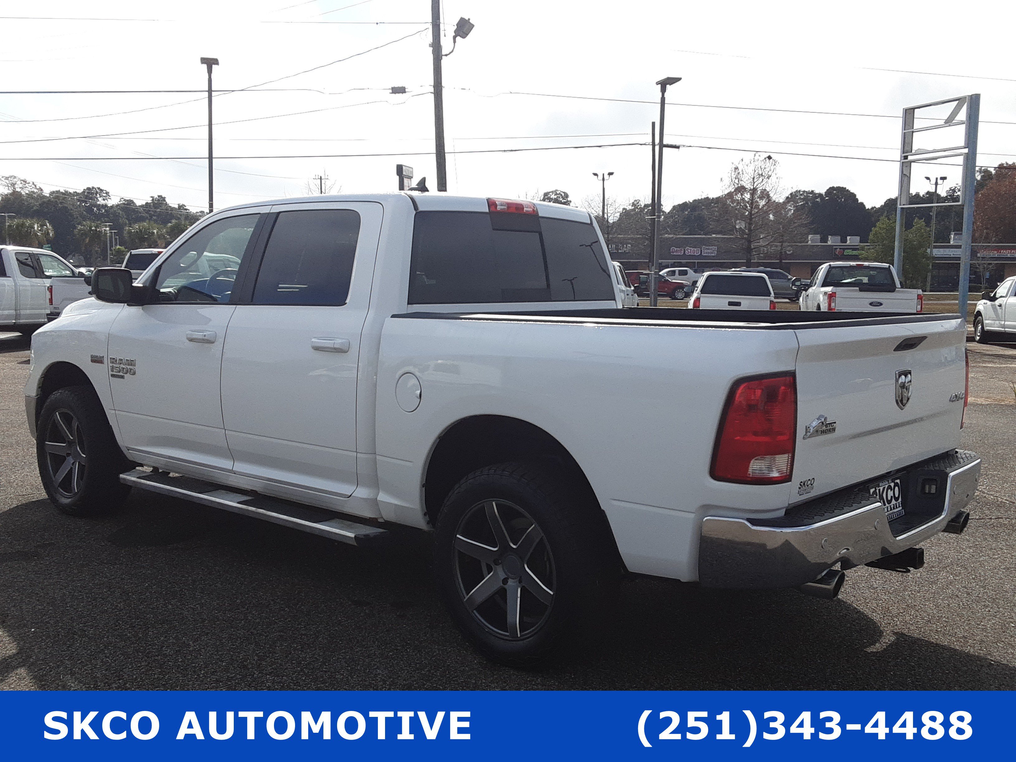 Used 2019 RAM 1500 Big Horn AWD/4WD image 3