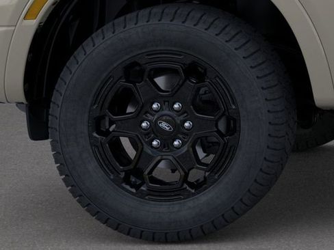 New 2025 Ford Ranger XLT w/ FX4 Off-Road Package AWD/4WD image 19