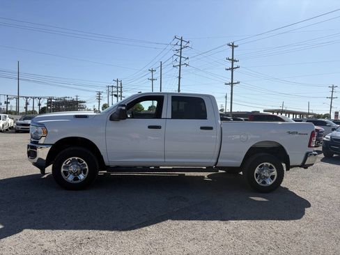 Used 2023 RAM 2500 Tradesman w/ Chrome Appearance Group image 3