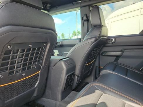 Certified 2024 Ford Bronco Badlands AWD/4WD image 15