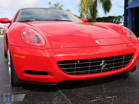 Used 2007 Ferrari 612 Scaglietti image 13