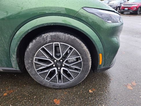 Used 2025 Ford Mustang Mach-E Premium image 4