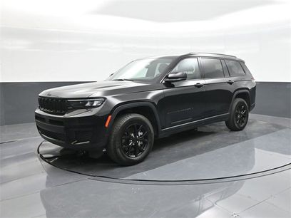 Used 2024 Jeep Grand Cherokee L Laredo