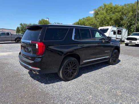 Used 2026 GMC Yukon Denali w/ Sun & Power Step Package AWD/4WD image 10