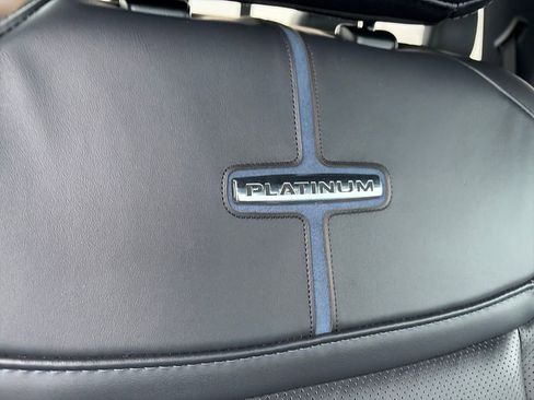 Used 2025 Ford F350 Platinum image 22