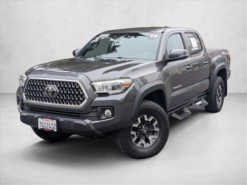 Used 2019 Toyota Tacoma TRD Off-Road image 1