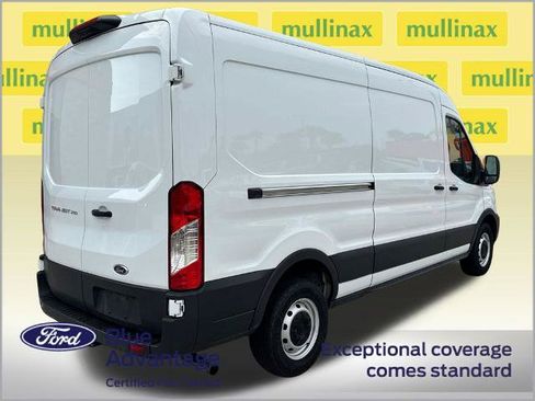 Certified 2023 Ford Transit 250 Medium Roof RWD image 4