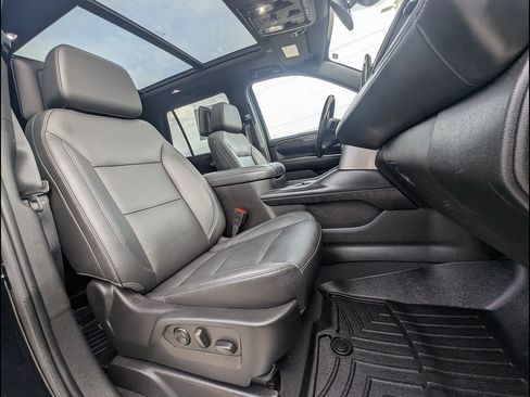 Used 2021 Chevrolet Tahoe LT w/ Rear Media and Nav Package AWD/4WD image 20