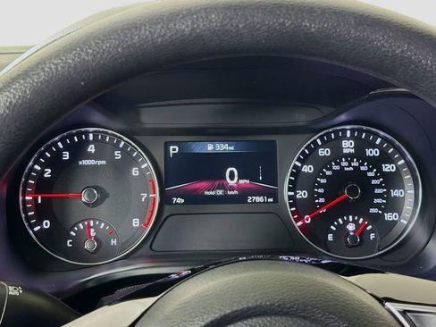 Used 2024 Kia Forte LXS image 15