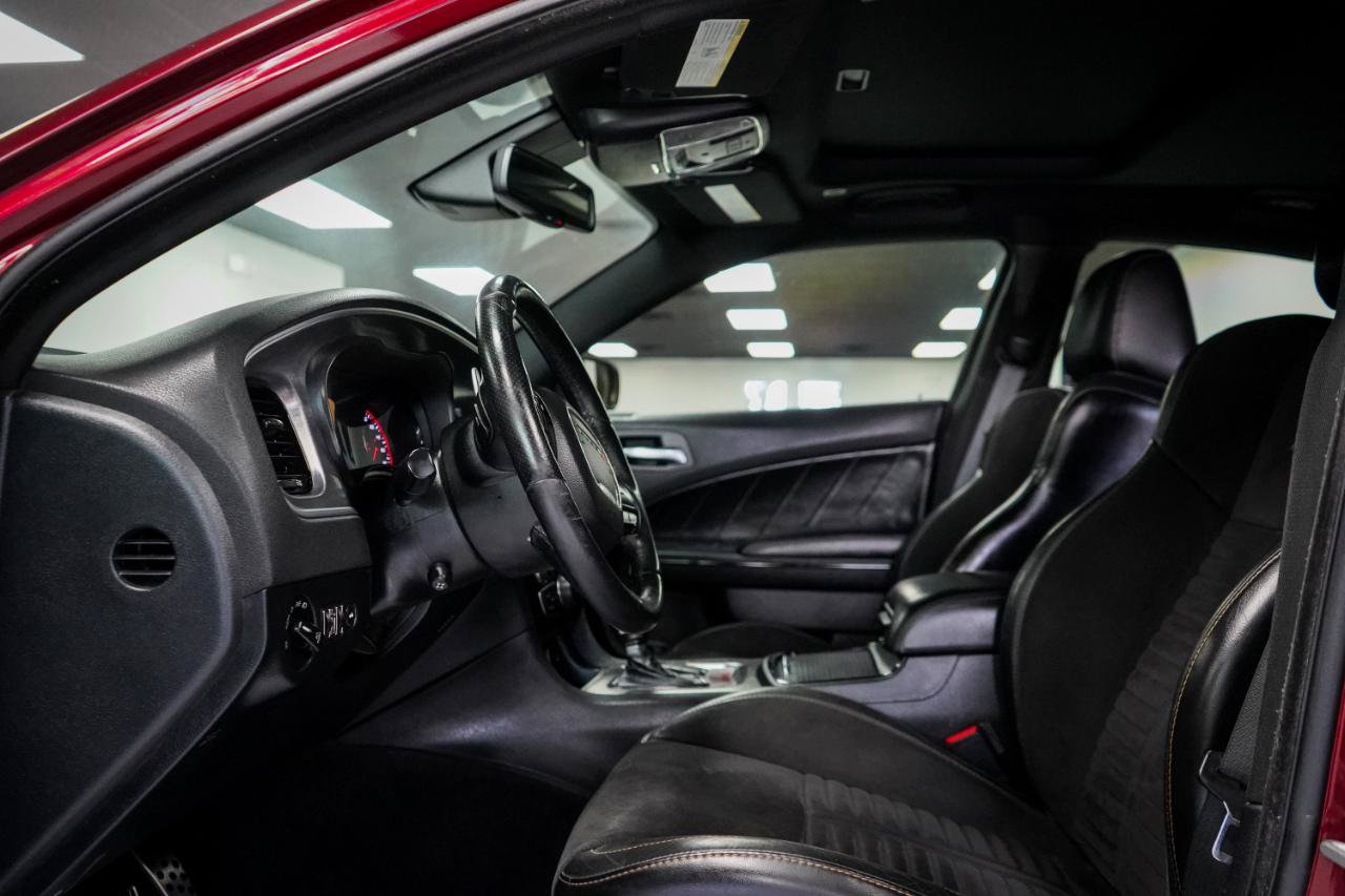 Used 2018 Dodge Charger R/T RWD image 8