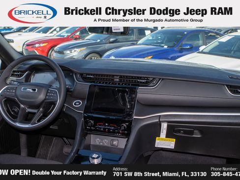 New 2025 Jeep Grand Cherokee Laredo image 20