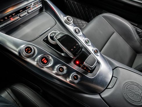 Used 2016 Mercedes-Benz AMG GT S image 28