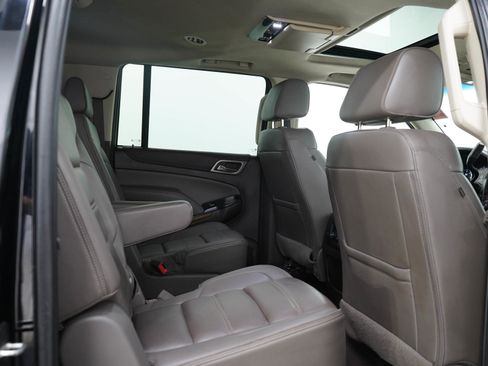 Used 2019 GMC Yukon XL Denali w/ Denali Ultimate Package AWD/4WD image 14