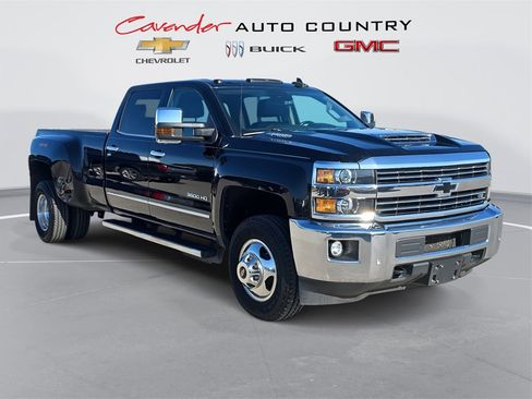 Used 2019 Chevrolet Silverado 3500 LTZ w/ Duramax Plus Package image 3
