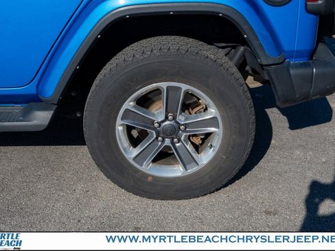 Certified 2022 Jeep Wrangler Unlimited Sahara w/ Cold Weather Group image 13