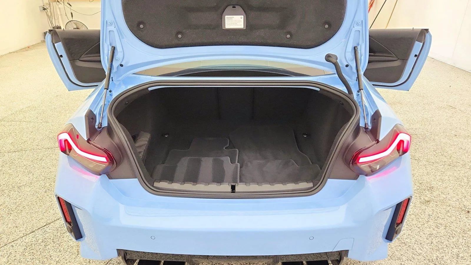 Used 2024 BMW M2 w/ Lighting Package RWD image 35