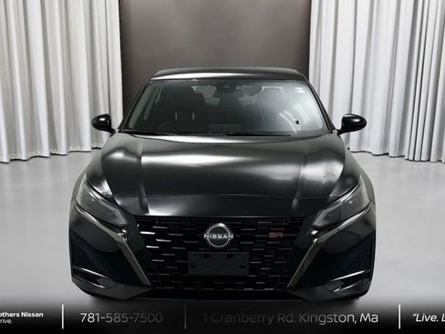 Certified 2024 Nissan Altima 2.5 SR AWD/4WD image 2