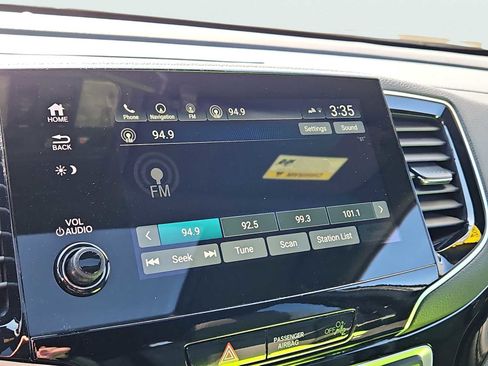 Certified 2023 Honda Passport Elite image 32