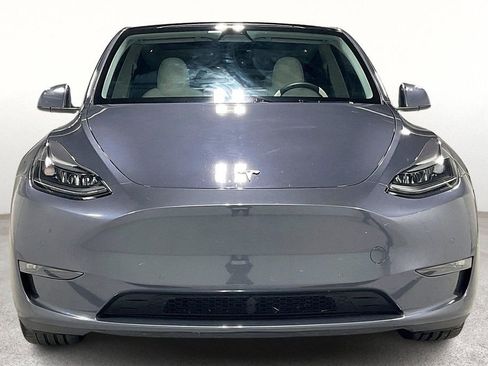 Used 2022 Tesla Model Y Performance image 5
