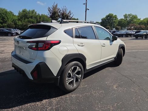 Used 2024 Subaru Crosstrek 2.0i Premium AWD/4WD image 8