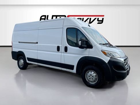 Used 2023 RAM ProMaster 2500 FWD image 1