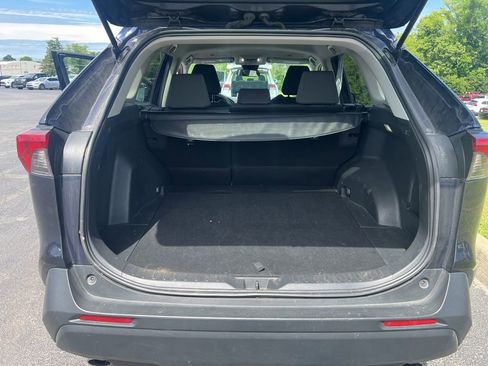 Used 2024 Toyota RAV4 XLE FWD image 10