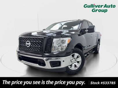 Used 2019 Nissan Titan SV w/ SV Convenience Package