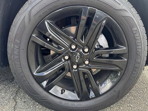 Used 2024 Chevrolet Trax ACTIV w/ Sunroof Package FWD image 8