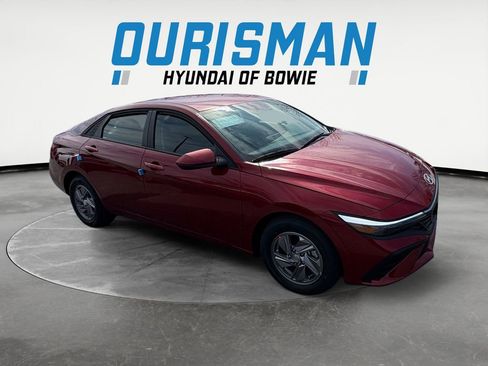 New 2026 Hyundai Elantra SE w/ Cargo Package FWD image 1