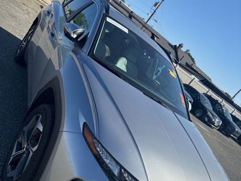Used 2023 Hyundai Tucson SEL w/ Convenience Package AWD/4WD image 3