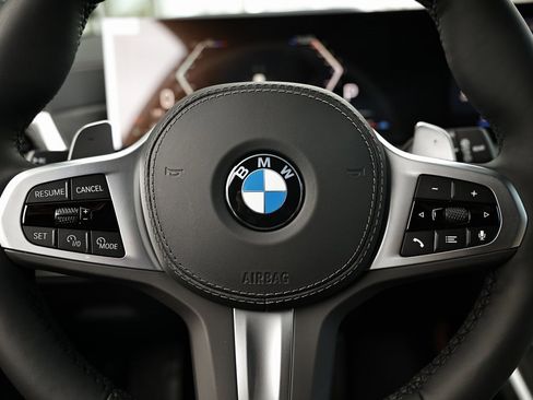 New 2026 BMW X7 xDrive40i w/ M Sport Package image 33