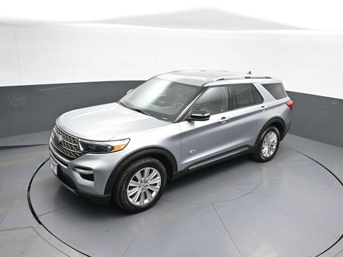 Used 2022 Ford Explorer King Ranch w/ Premium Technology Package AWD/4WD image 37