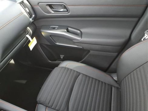 New 2026 Nissan Pathfinder Rock Creek AWD/4WD image 24