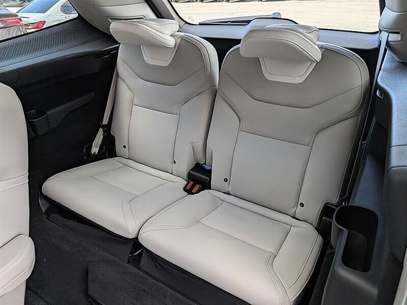 Used 2025 Volvo EX90 Ultra AWD/4WD image 26