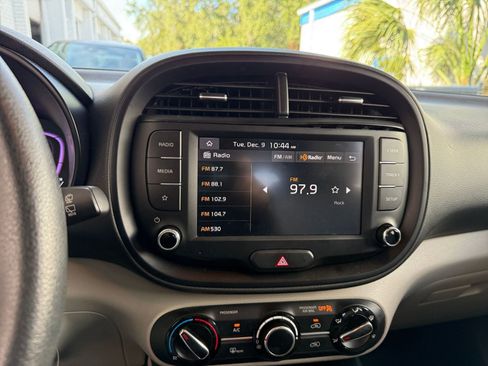 Used 2025 Kia Soul LX w/ Option Group 015 image 21