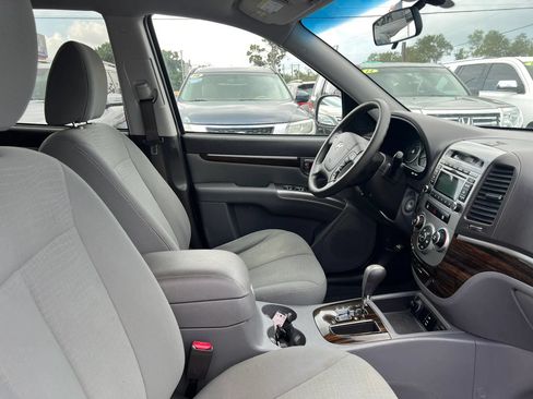 Used 2012 Hyundai Santa Fe GLS FWD image 14